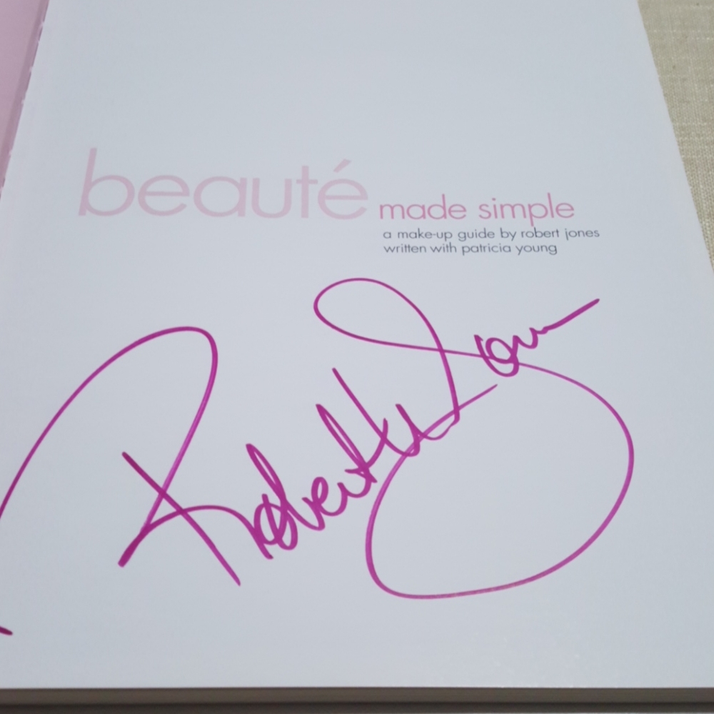 Beaute' made simple book signed by Robert Jones